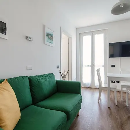 Apartament The View 2 *